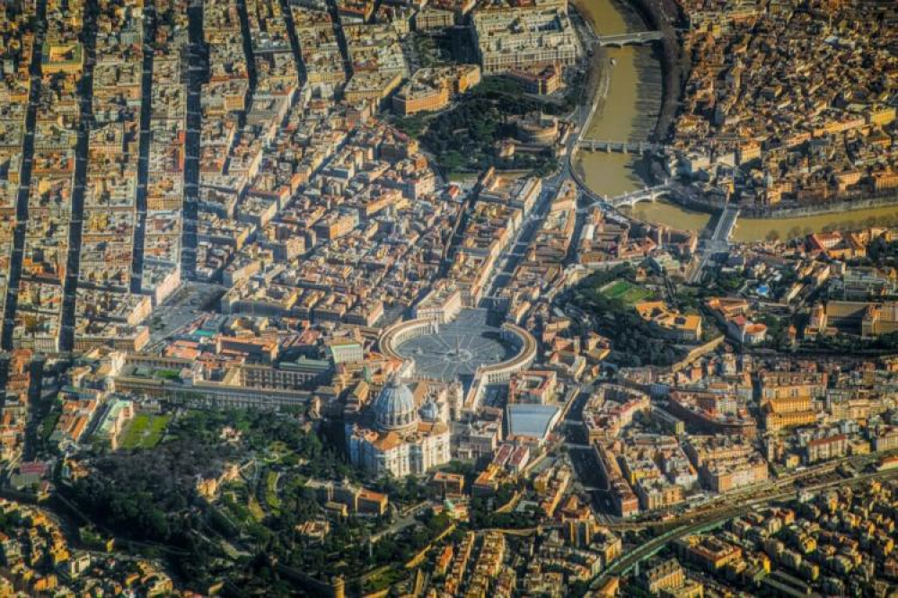 El Vaticano espera 32 millones de peregrinos en el A�o Santo 2025