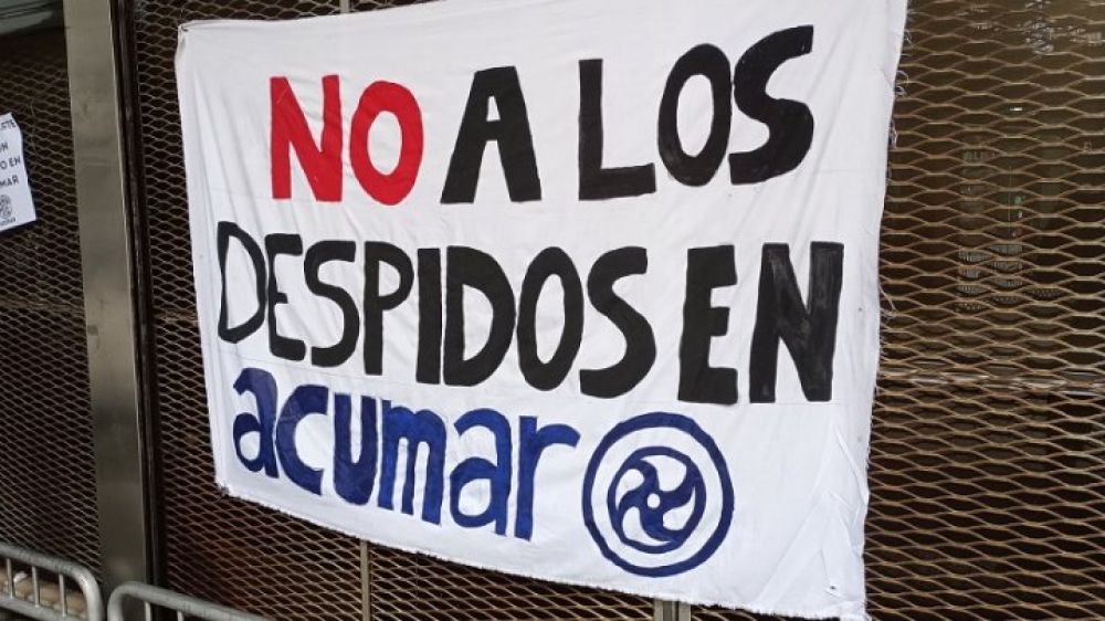 Ajuste. Despidos en ACUMAR: trabajadores se organizan por su reincorporacin y la continuidad de sus tareas