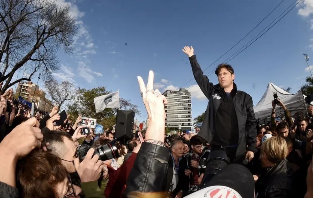 Tras la reaparici�n de CFK en Quilmes, Axel Kicillof construye su propio evento en Varela