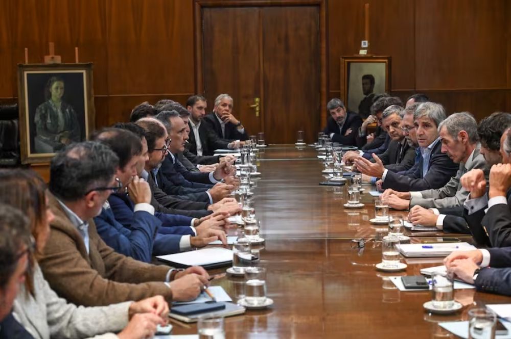 �P�sima se�al�: crece el malestar en el sector energ�tico por el bono que ofrece el Gobierno para cancelar una deuda millonaria