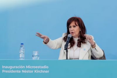 Cristina Kirchner comparti una nota de la BBC para cuestionar a Milei por sus polticas econmicas