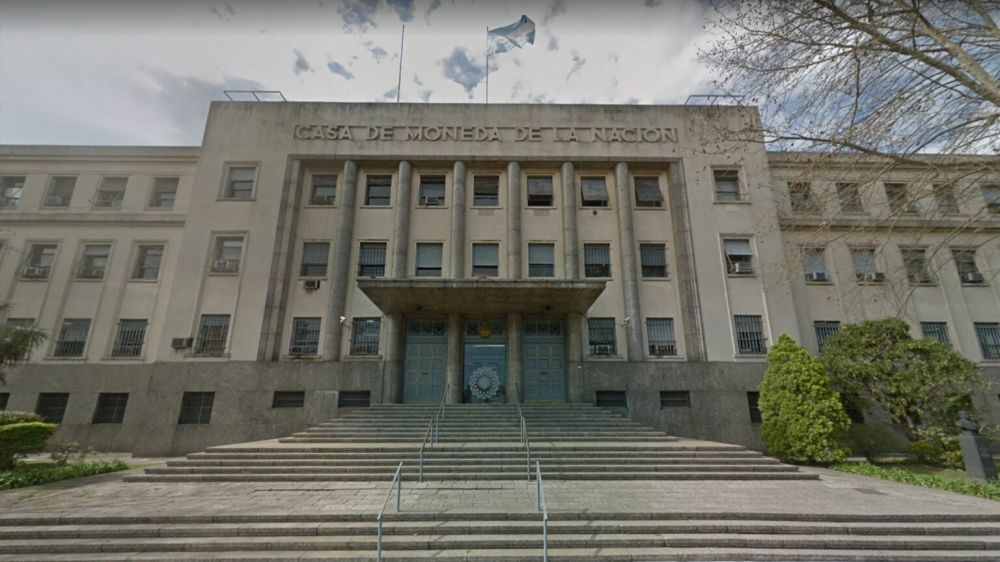 La Justicia le pone un lmite a Milei y ordena que reincorpore a un trabajador estatal despedido que haba ingresado por el cupo trans