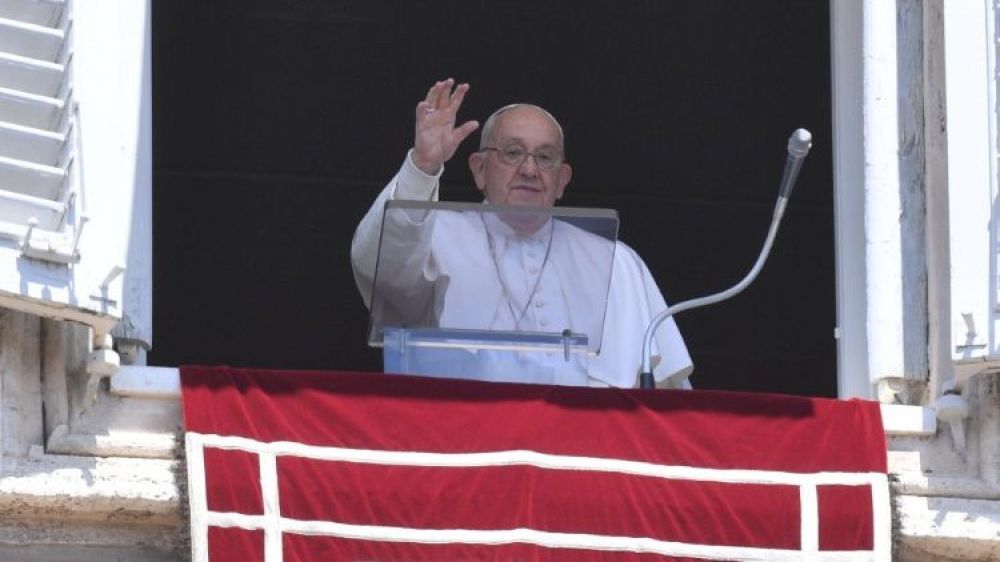 Papa Francisco: 'Con su Ascensi�n, Jes�s gu�a nuestro camino al Cielo'