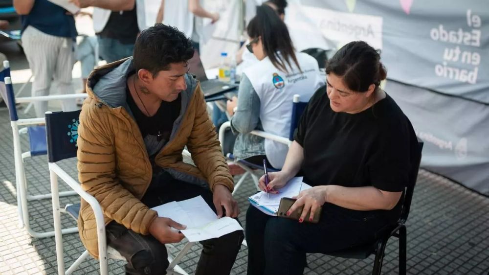 El Gobierno desmantela los centros que dan acceso a la Justicia a personas de barrios vulnerables
