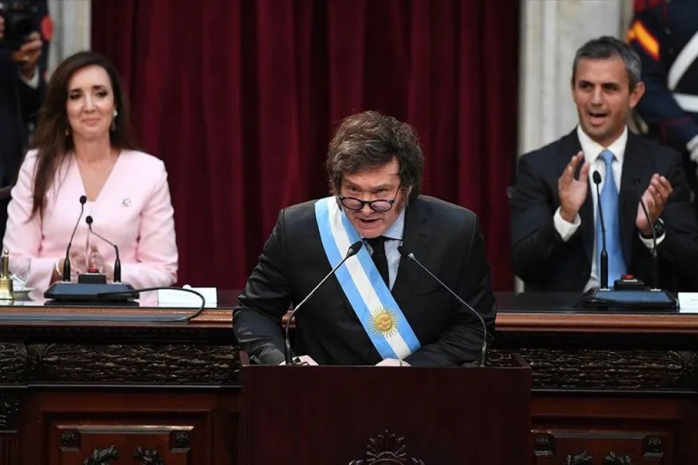 El Gobierno cede ante la presin de la UCR y acepta modificar el Pacto de Mayo