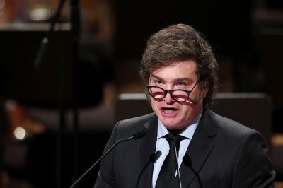 Javier Milei prepara un Pacto de Mayo sin acuerdos ni gobernadores