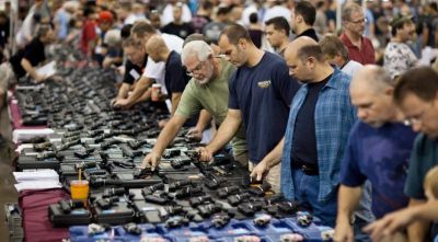 Mientras Papa y Vaticano trabajan por la paz, el mundo llega a rcord en venta de armas