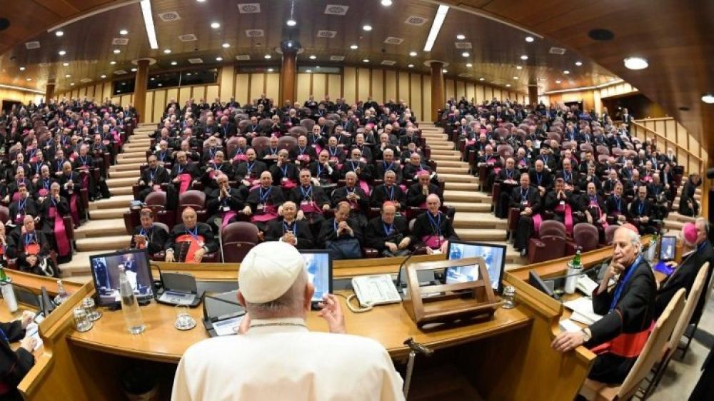 Di�logo con la CEI: migraci�n y disminuci�n de vocaciones