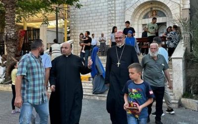 Despus de ms de ocho meses, el prroco argentino pudo regresar a su iglesia en Gaza