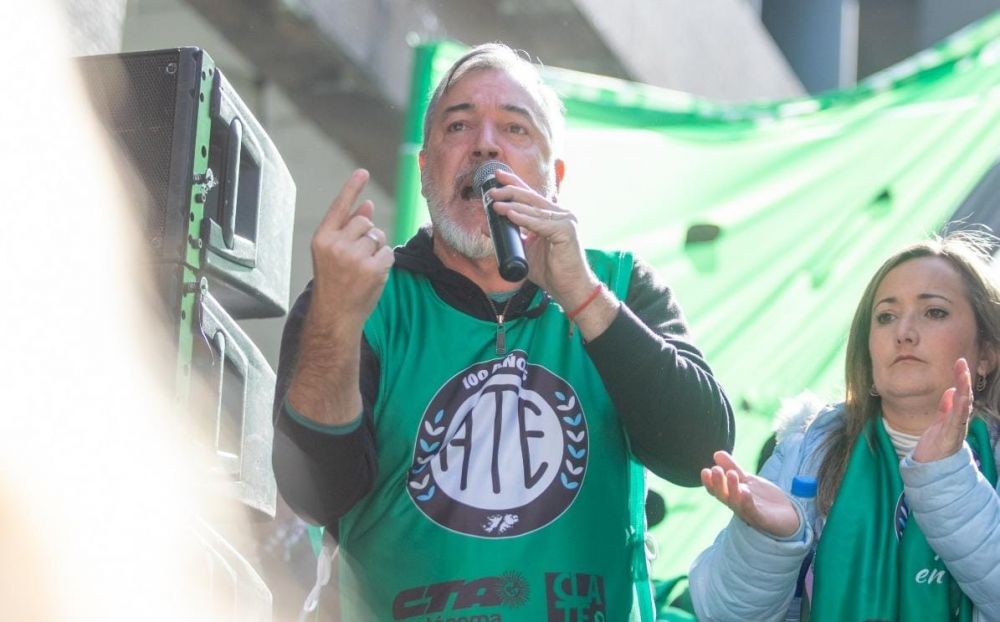 ATE intim a Milei a que convoque a paritarias: En las ltimas semanas aumentaron drsticamente los estatales que cayeron bajo la lnea de la pobreza