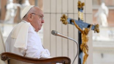 El Papa: Necesitamos paz en este tiempo de guerra mundial