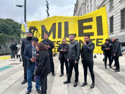 La poltica detrs del show de Javier Milei: aluvin libertario y liturgia peronista con operativo afiliacin