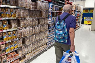 Comienza a aparecer el pan de Brasil con el que el Gobierno busca bajar los precios