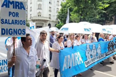 Fuerte denuncia de AMRA sobre la situacin laboral de los mdicos de IOMA