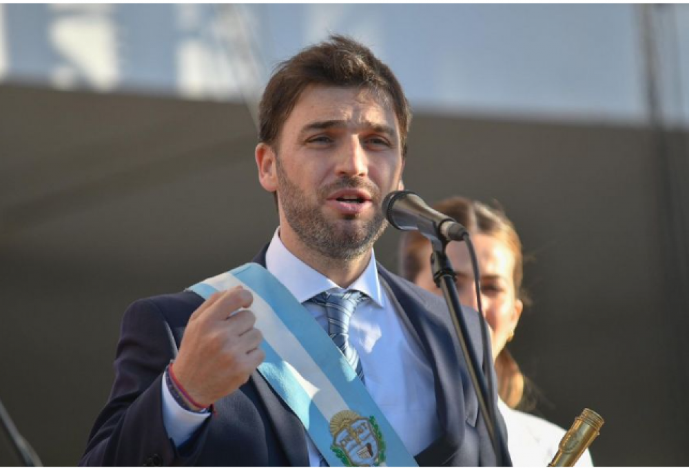 Va cayendo gente al baile: dos intendentes sellaron el pase a las filas de Torres