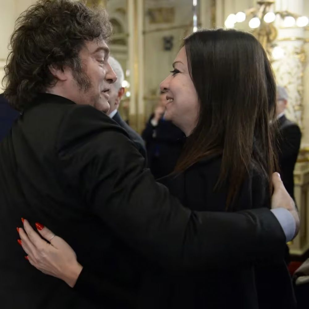 De la visita al Ministerio al abrazo en Casa Rosada: Milei reforz su respaldo a Sandra Pettovello, tras la crisis en Capital Humano