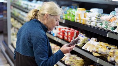 La cada no frena: el consumo en supermercados volvi a bajar en mayo