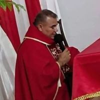 Asesinan a sacerdote de 45 aos: La Iglesia Catlica en Colombia deplora la violencia irracional