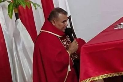 Asesinan a sacerdote de 45 aos: La Iglesia Catlica en Colombia deplora la violencia irracional
