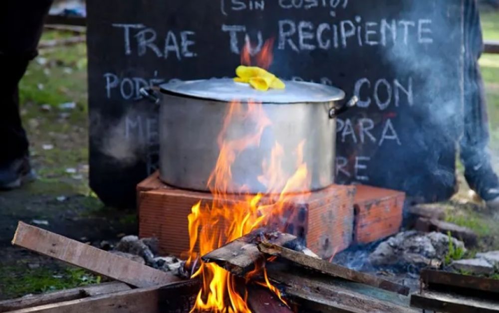 El conurbano, una olla a presin en la era Javier Milei: hambre, violencia, inercia y contencin