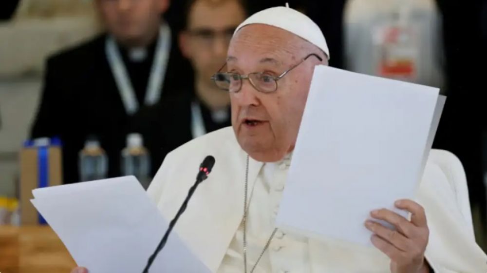 El Papa Francisco alert sobre los riesgos de la Inteligencia Artificial y pidi que las decisiones las tome el ser humano