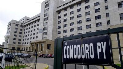 Trabajadores de Comodoro Py denunciaron detenciones arbitrarias en marcha contra Ley Bases