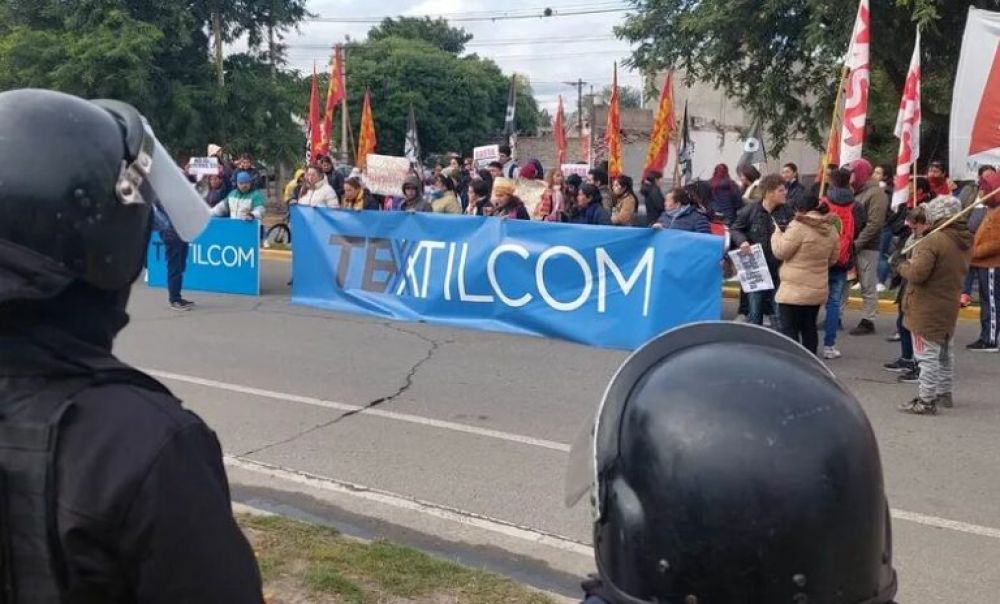 Catamarca: Tras su intento de vaciamiento, Textilcom se niega a indemnizar a sus 134 trabajadores despedidos