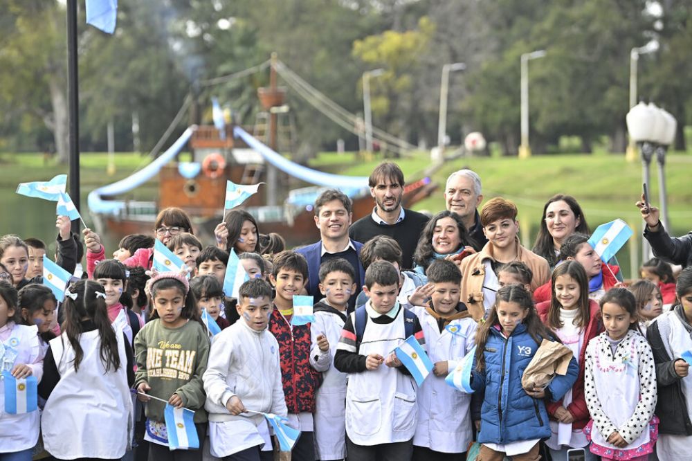 En la Provincia, se respeta y se ama a la bandera