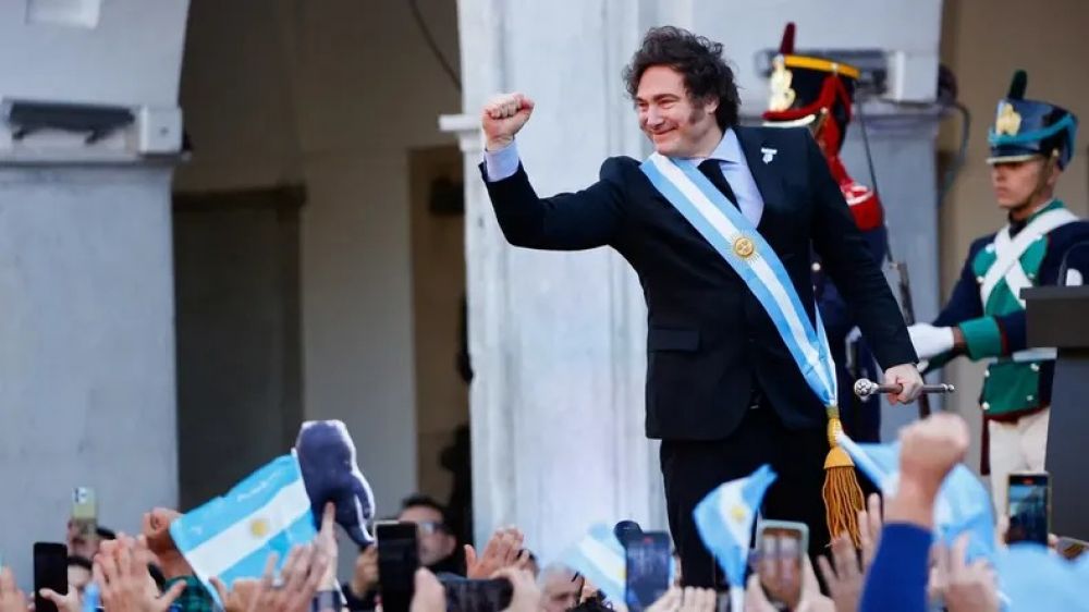 El Da de la Bandera de Javier Milei: bao popular y discurso soft