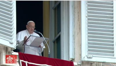 Francisco: en las tempestades, aferr�monos a Jes�s para encontrar la paz
