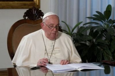 El Papa Francisco advierte contra globalizacin homologante en Europa