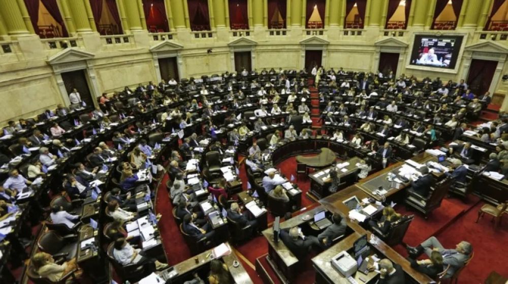 El objetivo de la UCR de que sea legal despedir por 