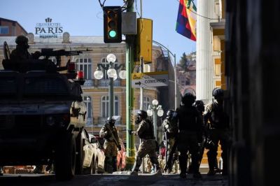 El Gobierno repudi el intento de golpe de Estado en Bolivia: La democracia no se negocia