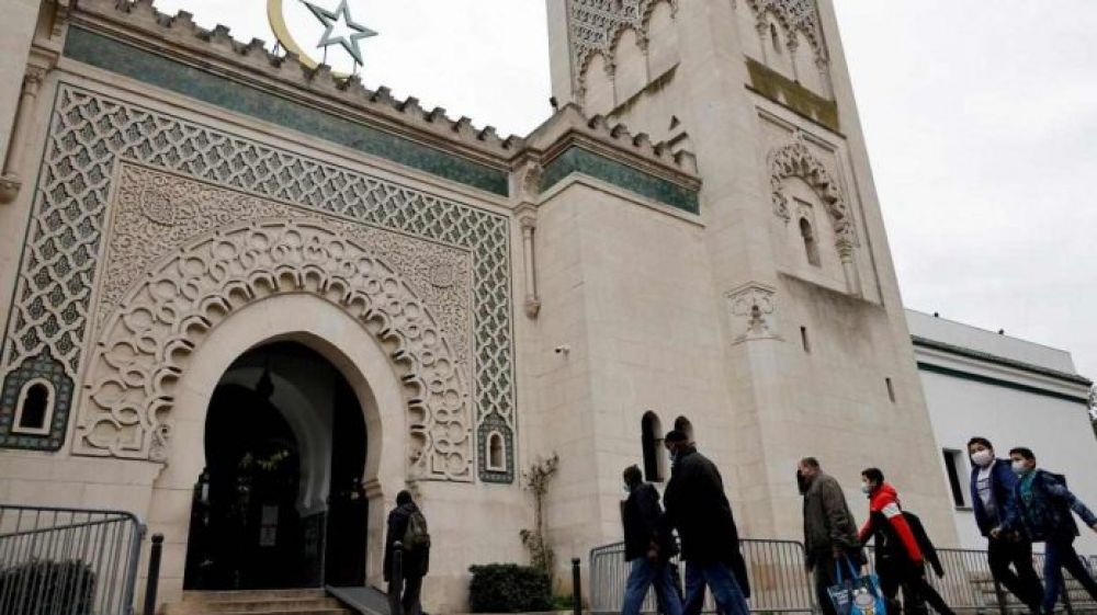 Francia: La Gran Mezquita de Pars condena los ataques contra el Islam por parte de los medios de comunicacin