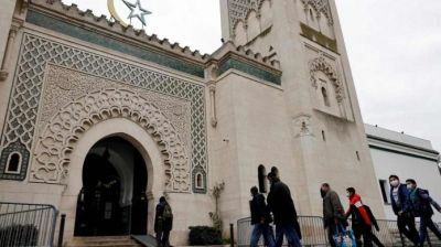 Francia: La Gran Mezquita de Pars condena los ataques contra el Islam por parte de los medios de comunicacin