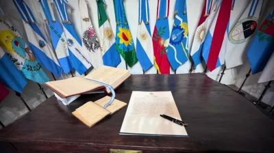 Pacto de Mayo: los gobernadores y un voto de confianza que no extingue las tensiones con Nacin
