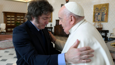 Milei dijo que mantiene charlas con el Papa y que le enva reportes sobre la situacin social