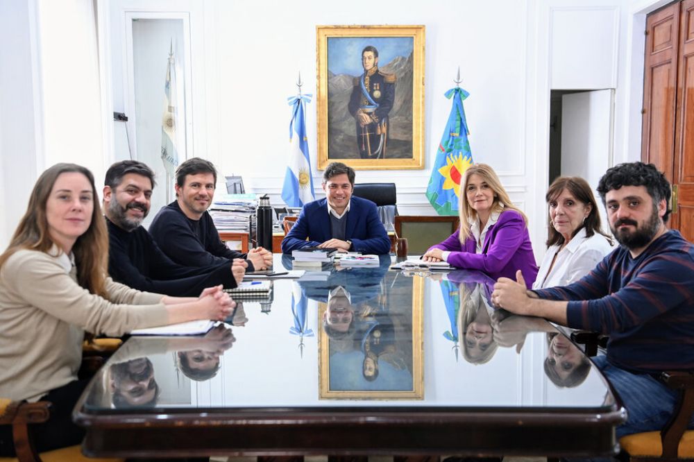 Axel Kicillof se apoya en la Legislatura para defender la planta de GNL para Baha Blanca