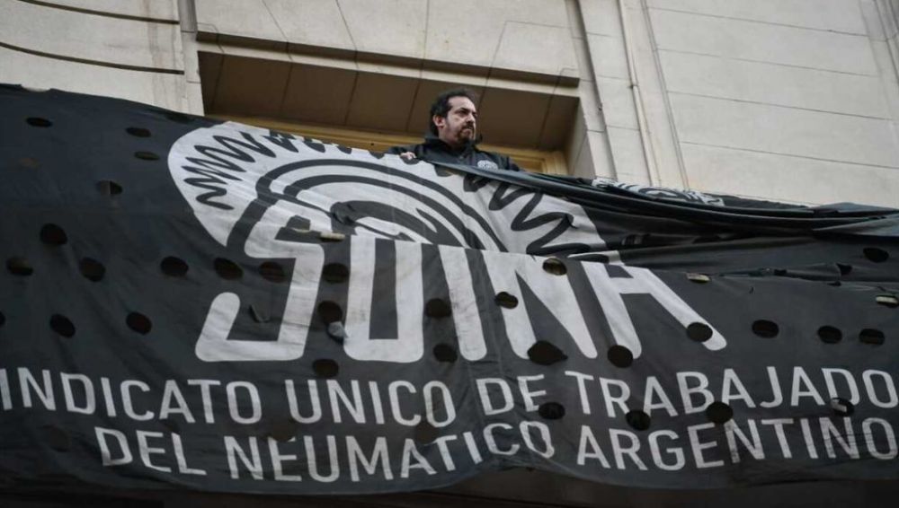 De la mano del gremio del neumtico, el sindicalismo de izquierda marcha para presionar por un paro general