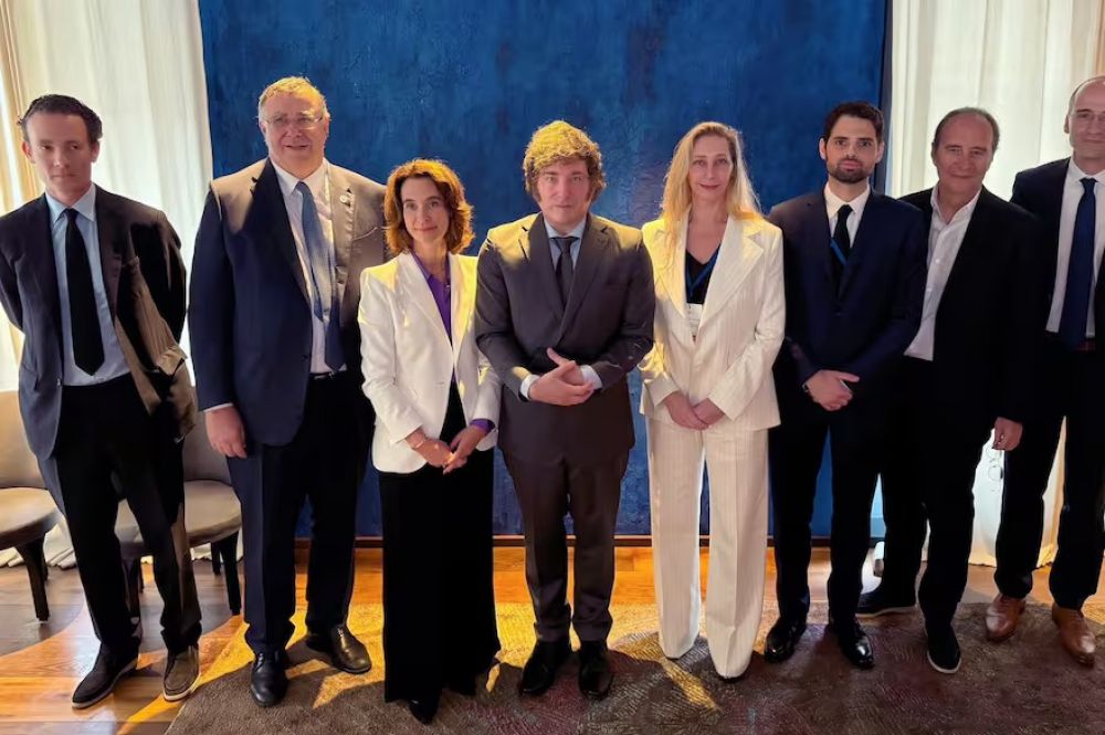 Javier Milei se reuni en secreto con empresarios en Francia, pero excluy sorpresivamente a algunas multinacionales