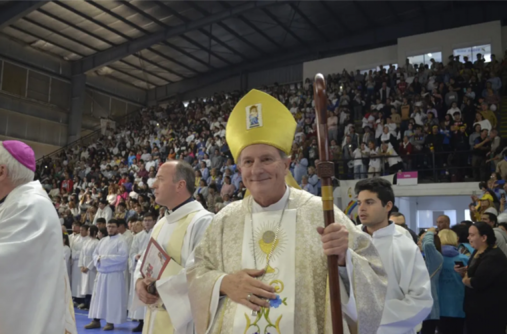 Obispo de Lomas de Zamora celebra los 25 aos de su ordenacin episcopal