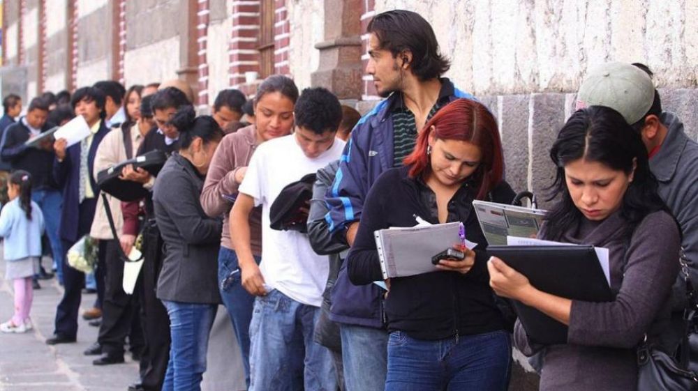 Crisis en el sector laboral: se duplic el nmero de personas que cobran seguro de desempleo