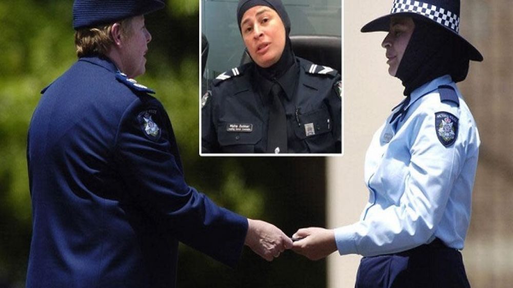 La primera polica musulmana de Australia que usa hijab tiene que dar constantemente explicaciones