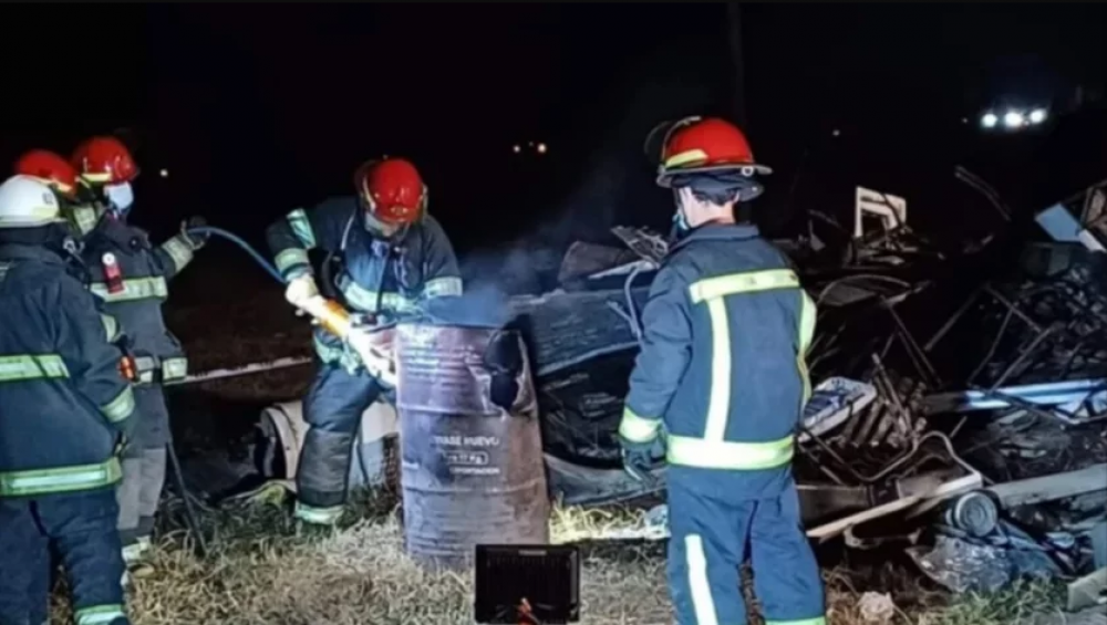 Asesinaron brutalmente a un pen rural en Bolvar: lo mataron a balazos e intentaron quemar su cuerpo