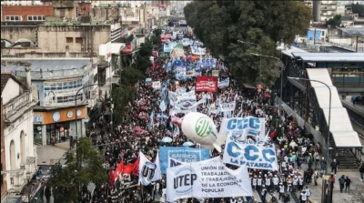 Los gremios quieren hacer de la marcha por San Cayetano el tercer paro contra el gobierno de Milei