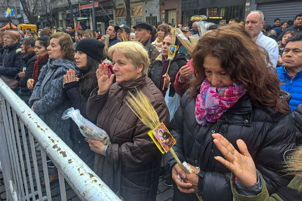 San Cayetano: multitudinaria marcha de la UTEP por pan, paz, tierra, techo y trabajo