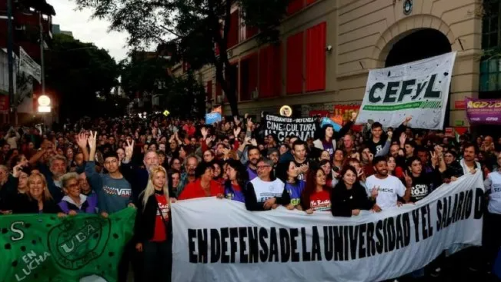 Universidades nacionales: no hubo acuerdo paritario y ratificaron el paro del lunes