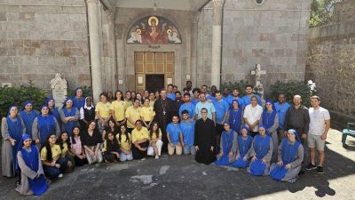 El Papa a los j�venes de Anatolia: Trabajen por un mundo m�s justo y fraterno