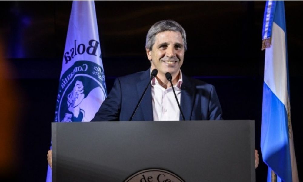 Con d�ficit fiscal en julio, van dos meses sin super�vits gemelos