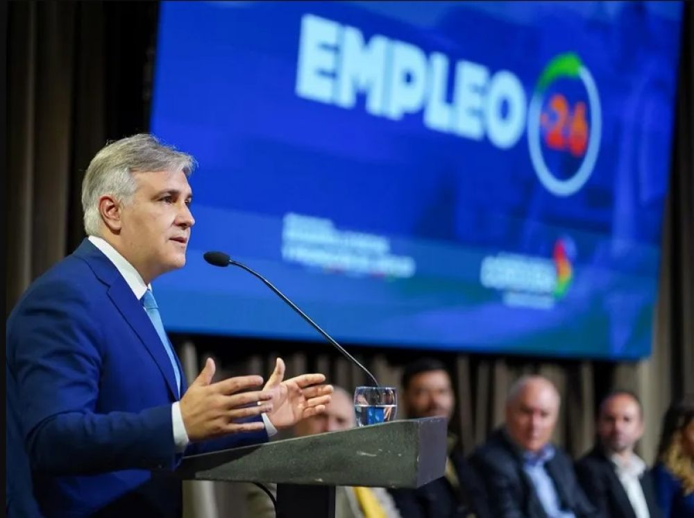 Martn Llaryora lanz un programa de empleo con respaldo empresarial y sindical